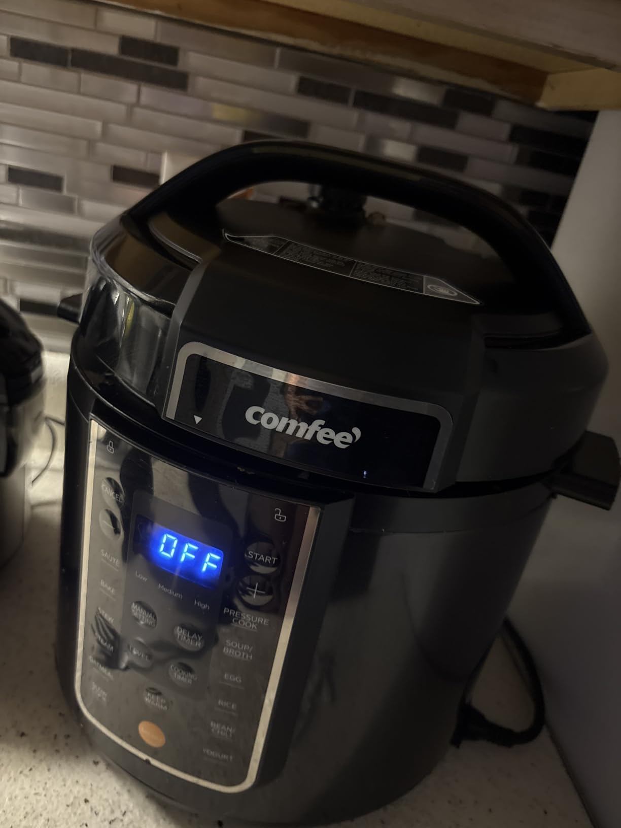 COMFEE' 12-in-1 Electric Pressure Cooker, 6 Quarts, Nonstick Pot customer photo 1