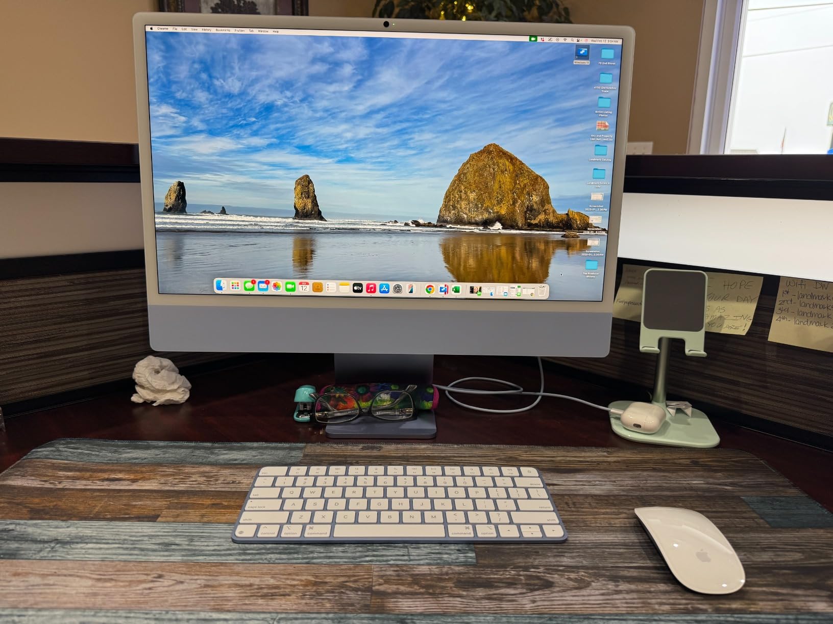Apple 2024 iMac All-in-One Desktop Computer with M4 chip with 8-core CPU and 8-core GPU: Built for Apple Intelligence, 24-inch Retina Display, 16GB Unified Memory, 256GB SSD Storage; Pink customer photo 2