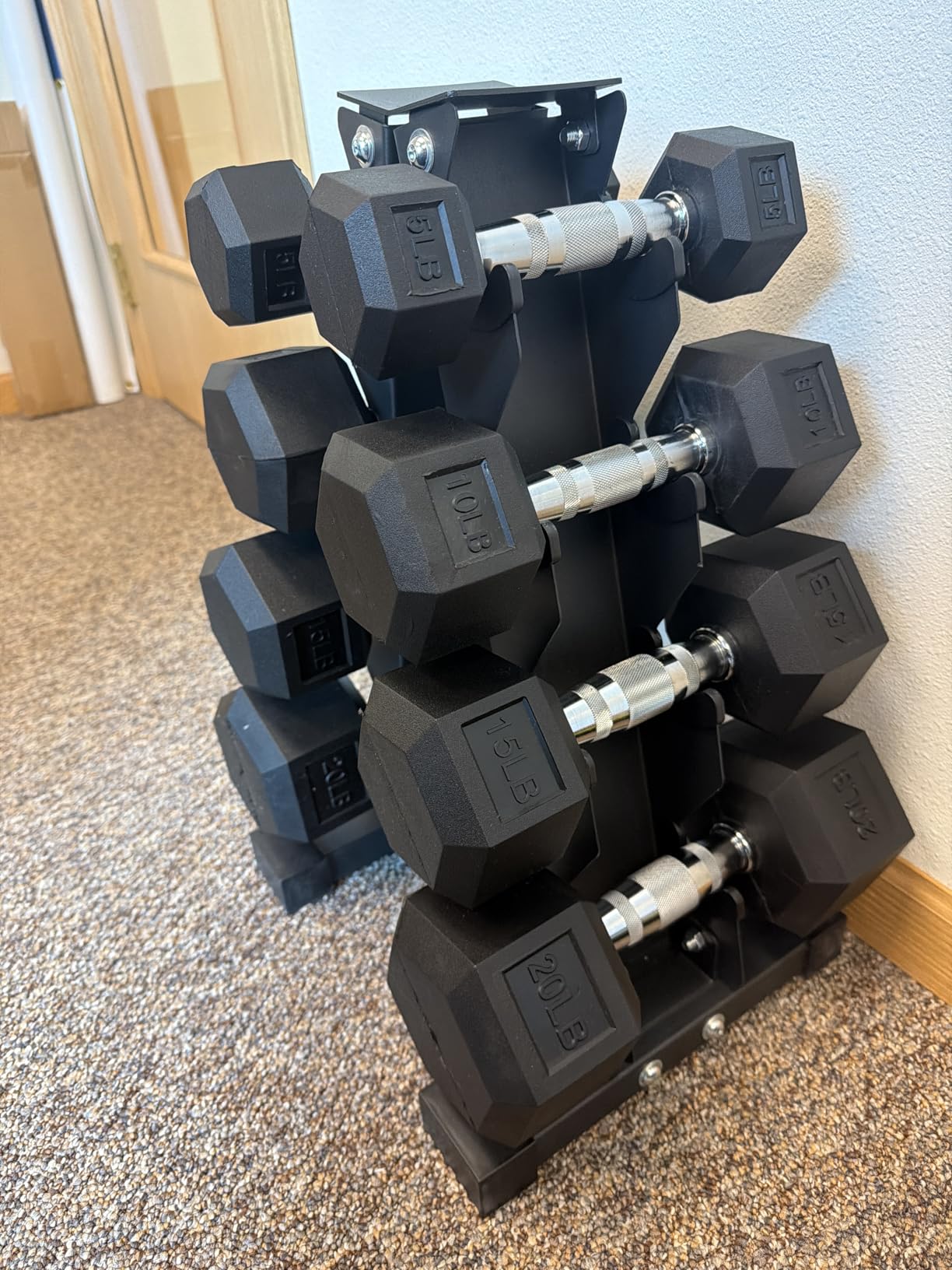 BalanceFrom Rubber Coated Hex Dumbbell Weight Set with Storage Rack, 100LB or 150LB or 200LB Set, 5-20 lbs or 5-25 lbs or 10-30 lbs Pairs customer photo 1