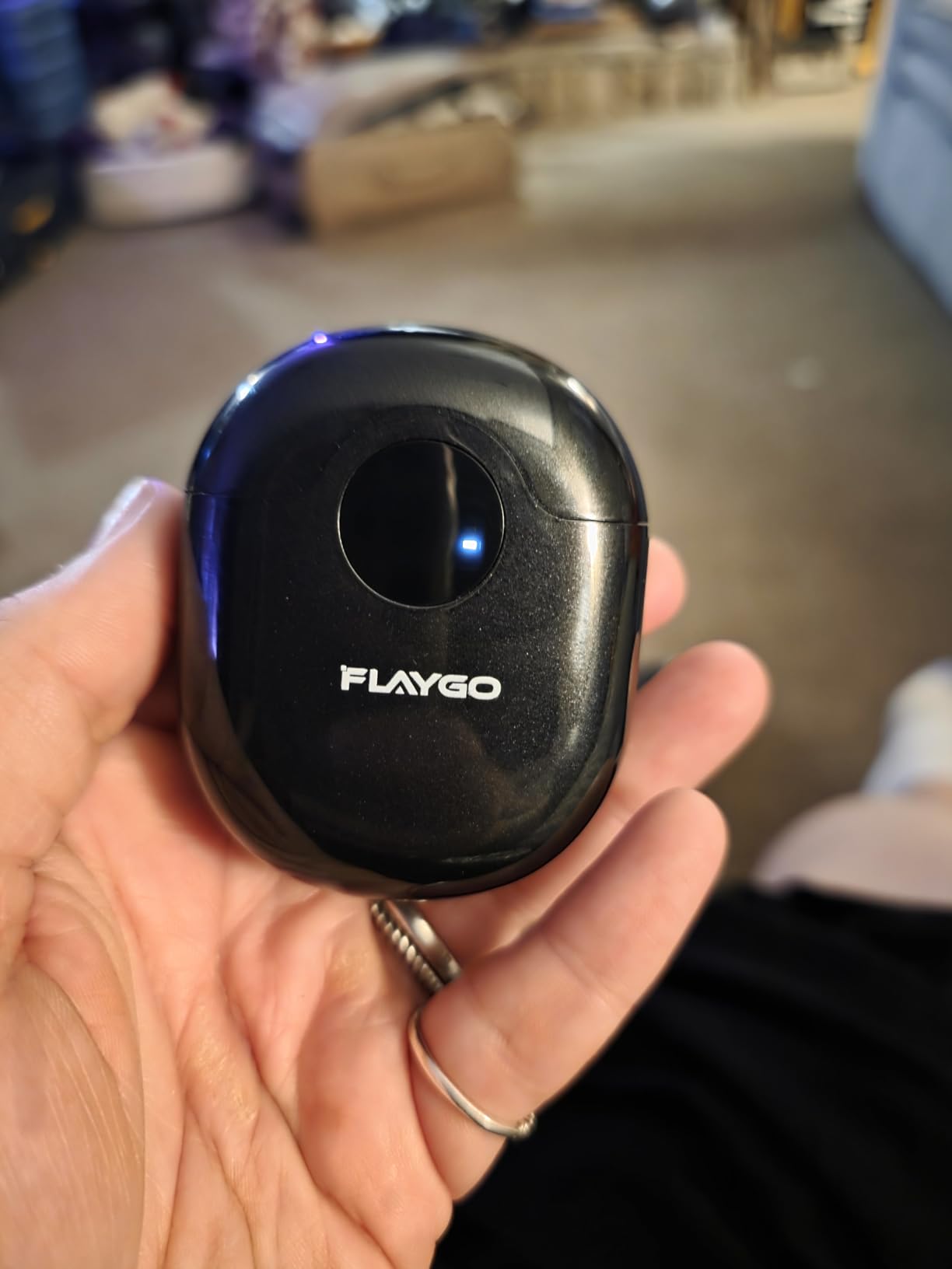 Flaygo Hearing Aids for Seniors,Hearing Aids for People with Hearing Loss, Sound Quality Restoration, Intelligent Noise Reduction, Standby 80h, One-Button Operation, Comfortable Wearing,Beige | Sound Quality Restoration,Rechargeable,Intelligent Noise Reduction, Standby 80h,One-Button Operation,Comfortable Wearing customer photo 2