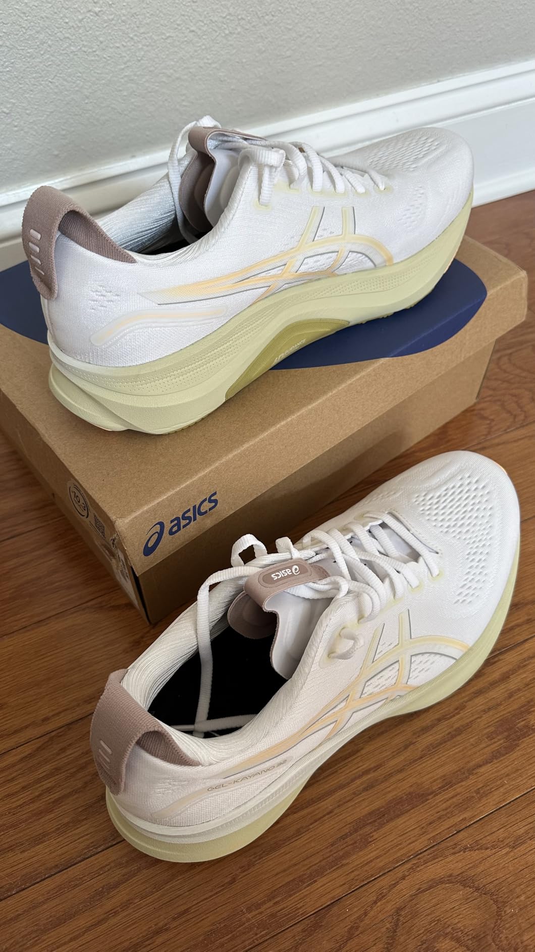ASICS Men's Gel-Kayano 32 Running Shoes customer photo 1