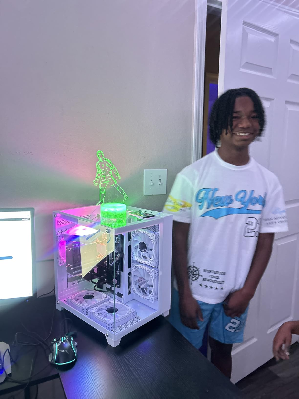 LXZ Gaming PC Desktop Computer, AMD Ryzen 5 5600GT, 16GB DDR4, 1TB NVME SSD, Prebuilt Tower PC with Integrated Graphics, WiFi, RGB Cooling Fans, for Home Office and Student, White Tempered Glass Case | 16GB DDR4, 1TB NVME SSD, Integrated Graphics, WiFi6, 7 ARGB Fans, for Home Office Student customer photo 2
