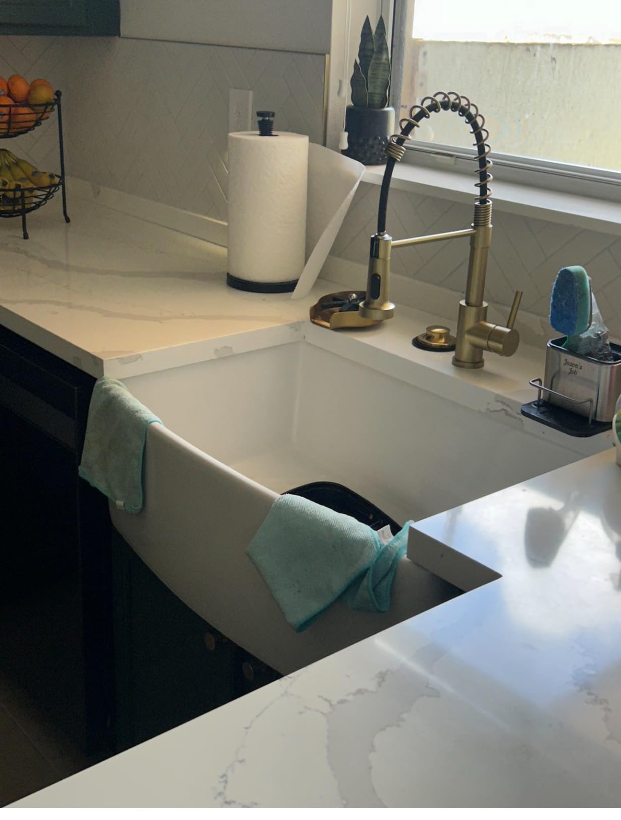 Lordear 33 Inch White Farmhouse Sink Solid Fireclay customer photo 1