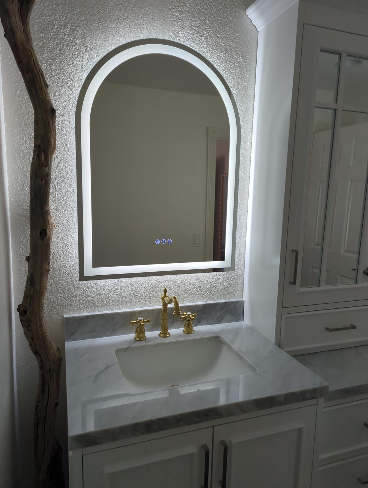 22x30 Inch Arched LED Bathroom Mirror customer photo 1