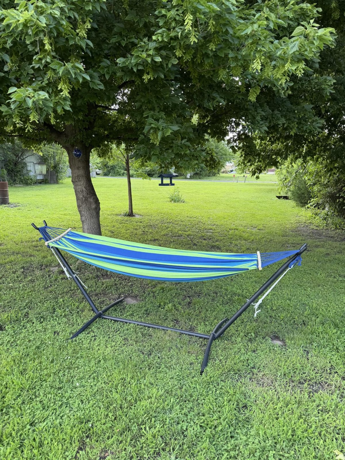 ANAGOO 2 Person Hammock with Stand, 500 lb Indoor Outdoor, Wide Blue customer photo 2