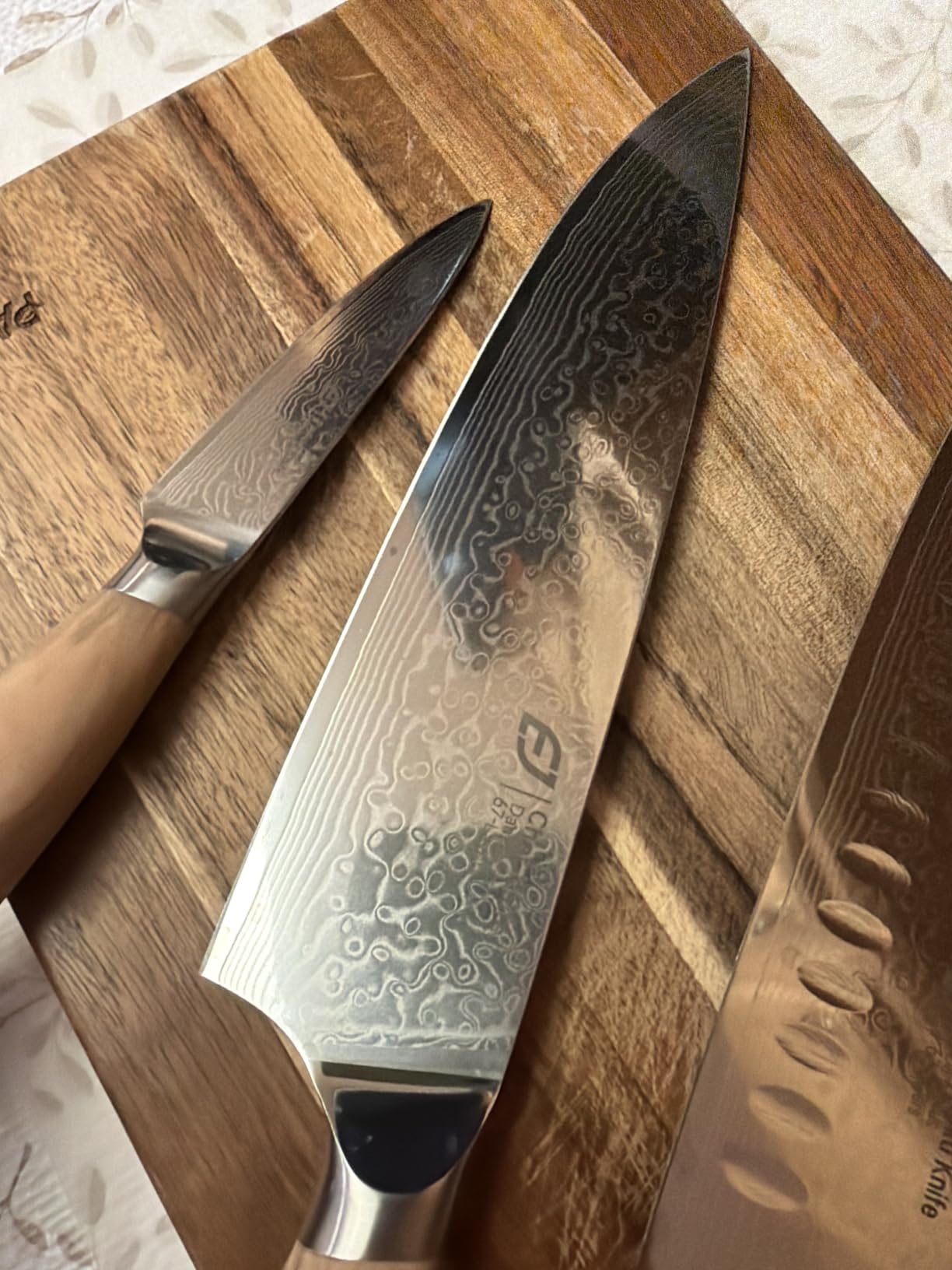 Emojoy 8-Inch Damascus Chef Knife, 67-Layer Japan Steel, Olive Wood Handle customer photo 2