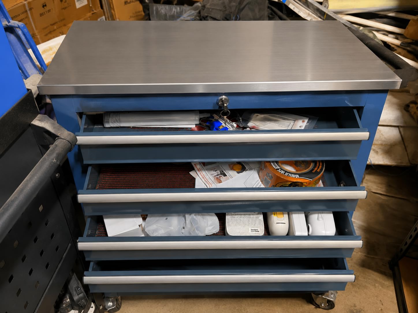 LARBANKE 5-Drawer Rolling Tool Chest with Stainless CounterTop,Tool Chest with Keyed Locking System, with Wheels and Foot Pads,Rolling Tool Cabinet with Drawer Liners,Unique Link Buckle for Connecting customer photo 1