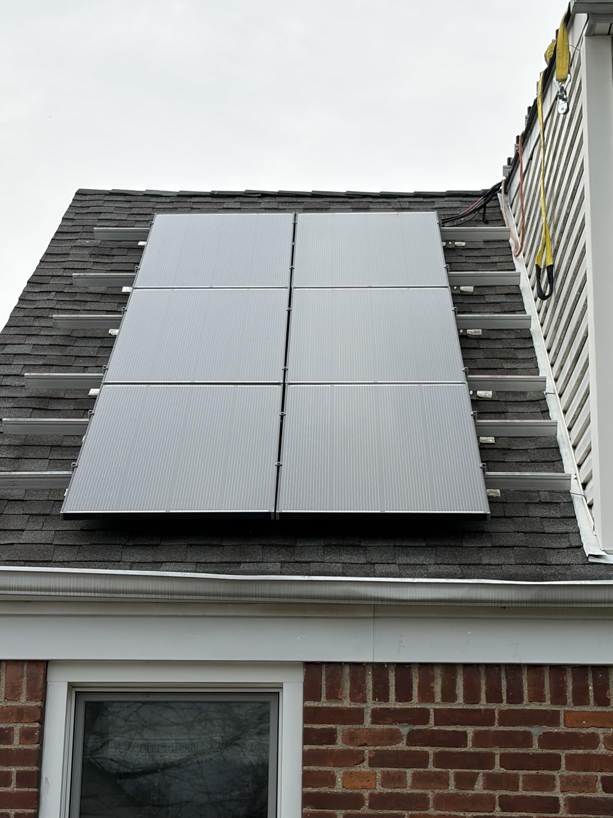 Renogy ShadowFlux Solar Panel 120 Watt, N-Type 25% High-Efficiency | 120W Solar Panel for RV Marine Rooftop Home, Optimized for Partial Shading from Trees, Roofs, Buildings, Leaves & Snow customer photo 2