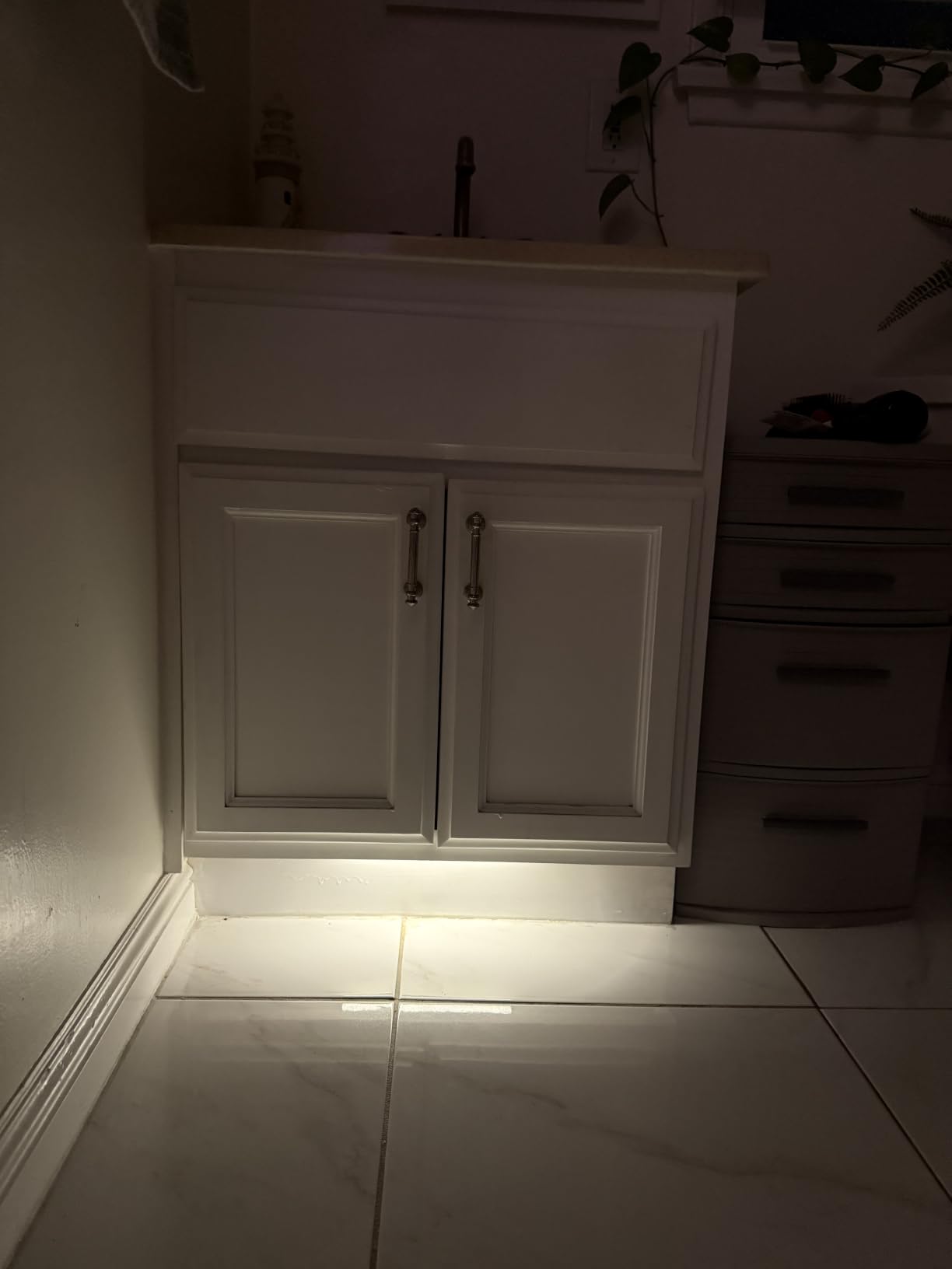 Gritin 10.2inch Under Cabinet Lighting Rechargeable 2 Pack | 3 Color Temps & 5 Brightness,Super Bright,4 Modes,Motion Sensor,Long Lasting - Easy Installation Magnetic Under Closet Lights customer photo 1
