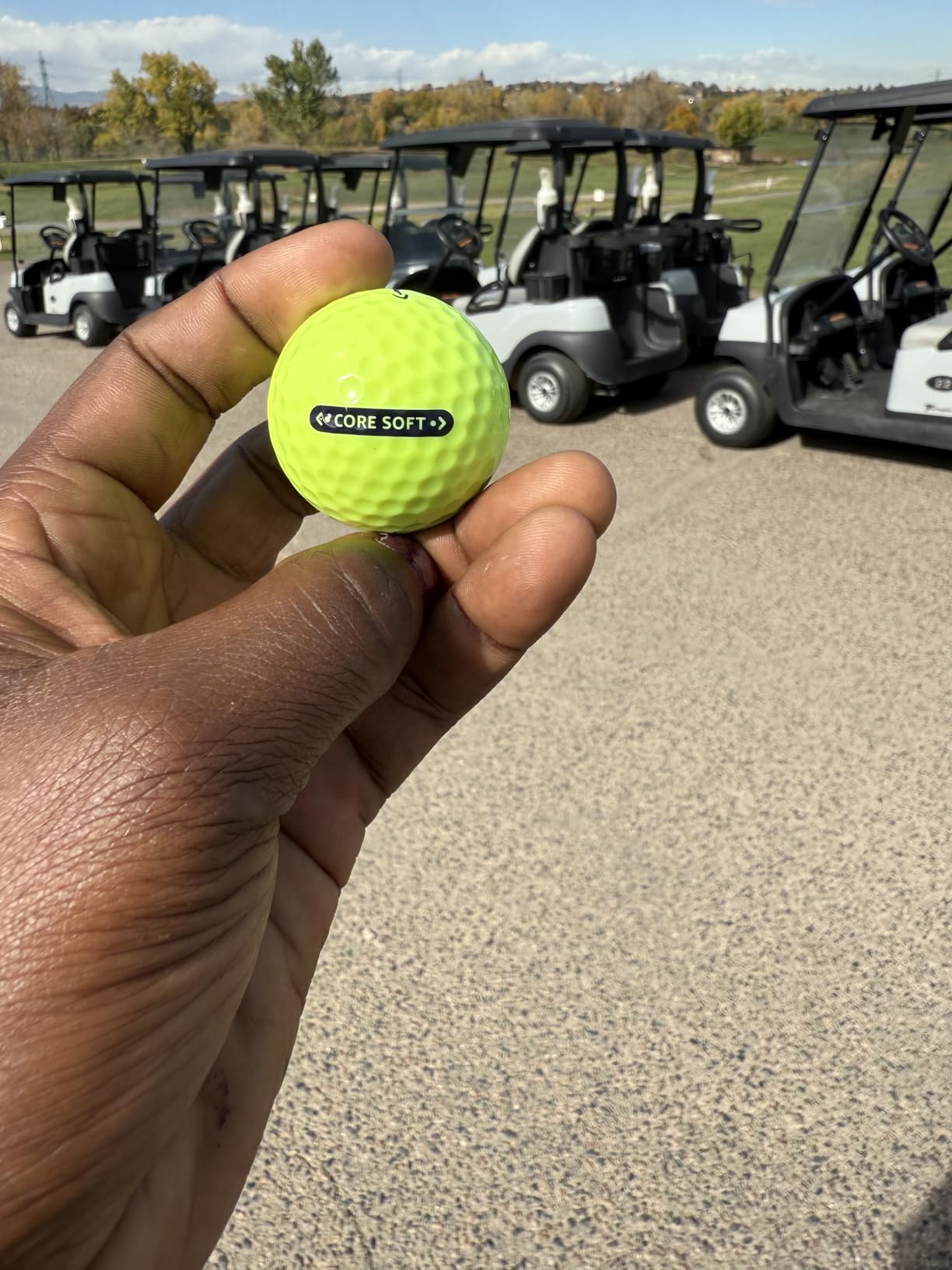 Amazon Basics Core Soft Golf Balls, Low Compression, Side Stamp Alignment customer photo 1