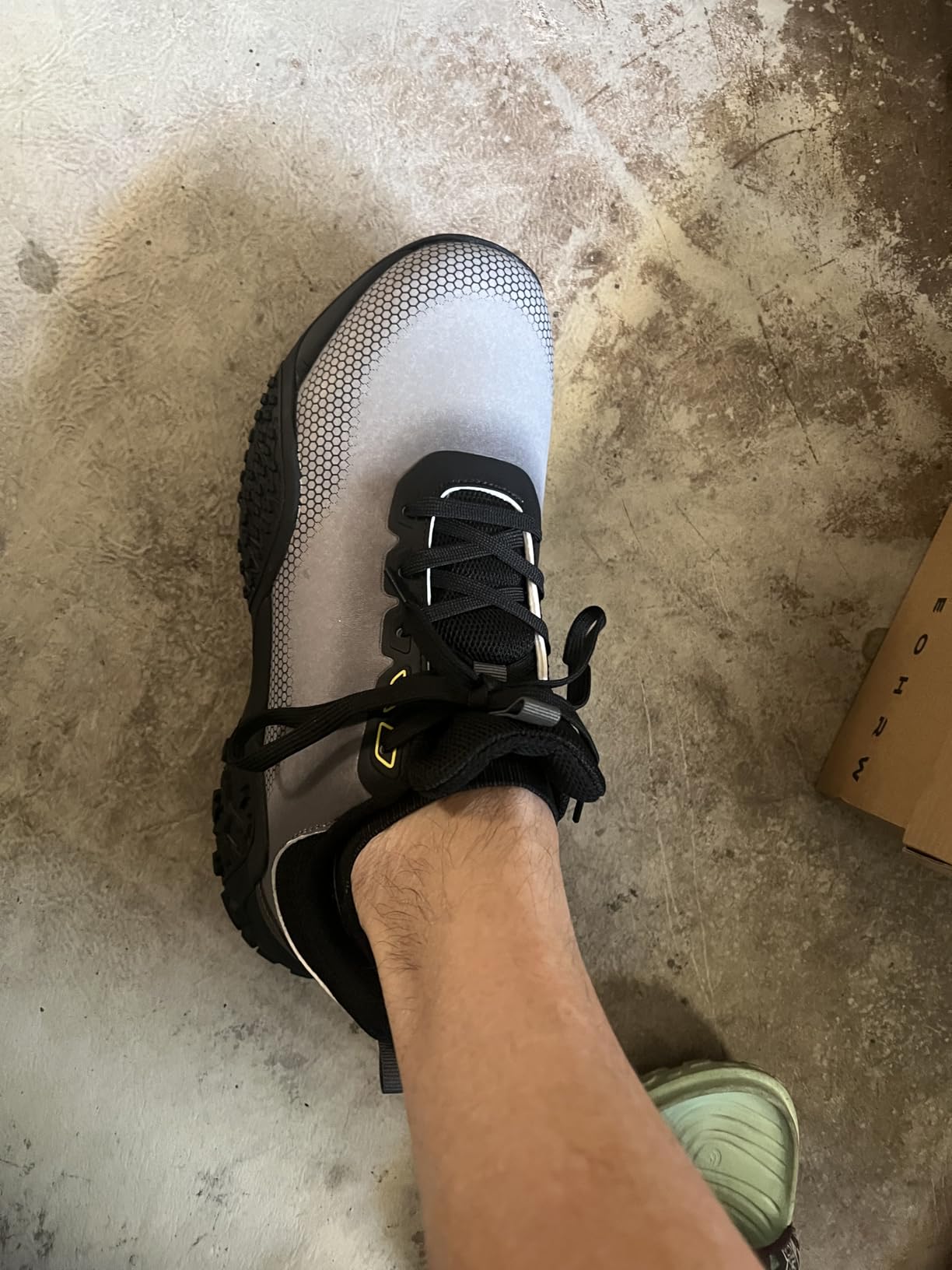 Wide Golf Shoes for Men Spikeless Professional Outdoor Waterproof Golfing Footwears Sneakers with Arch Support customer photo 2