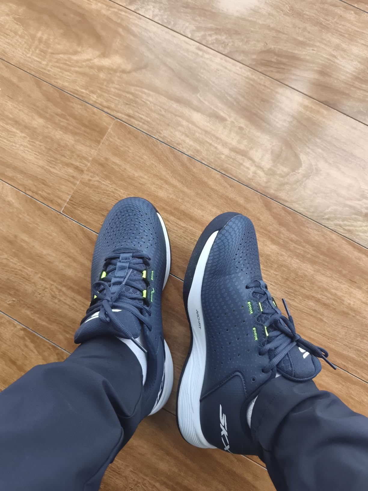 Skechers Men's Slip-Ins: Viper Court Reload customer photo 1