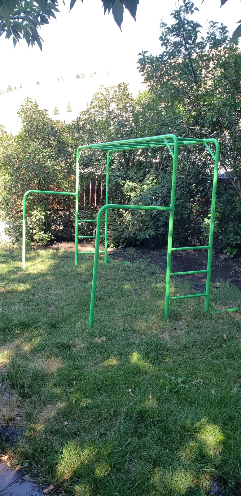 Outdoor Monkey Bar Set with Climbing Frame, Gymnastics bars, Playground Sets for Backyards, Metal Monkey Bars for Kids Age 3 and Up, Backyard Playground Set with Powder Coated Steel, Green customer photo 1