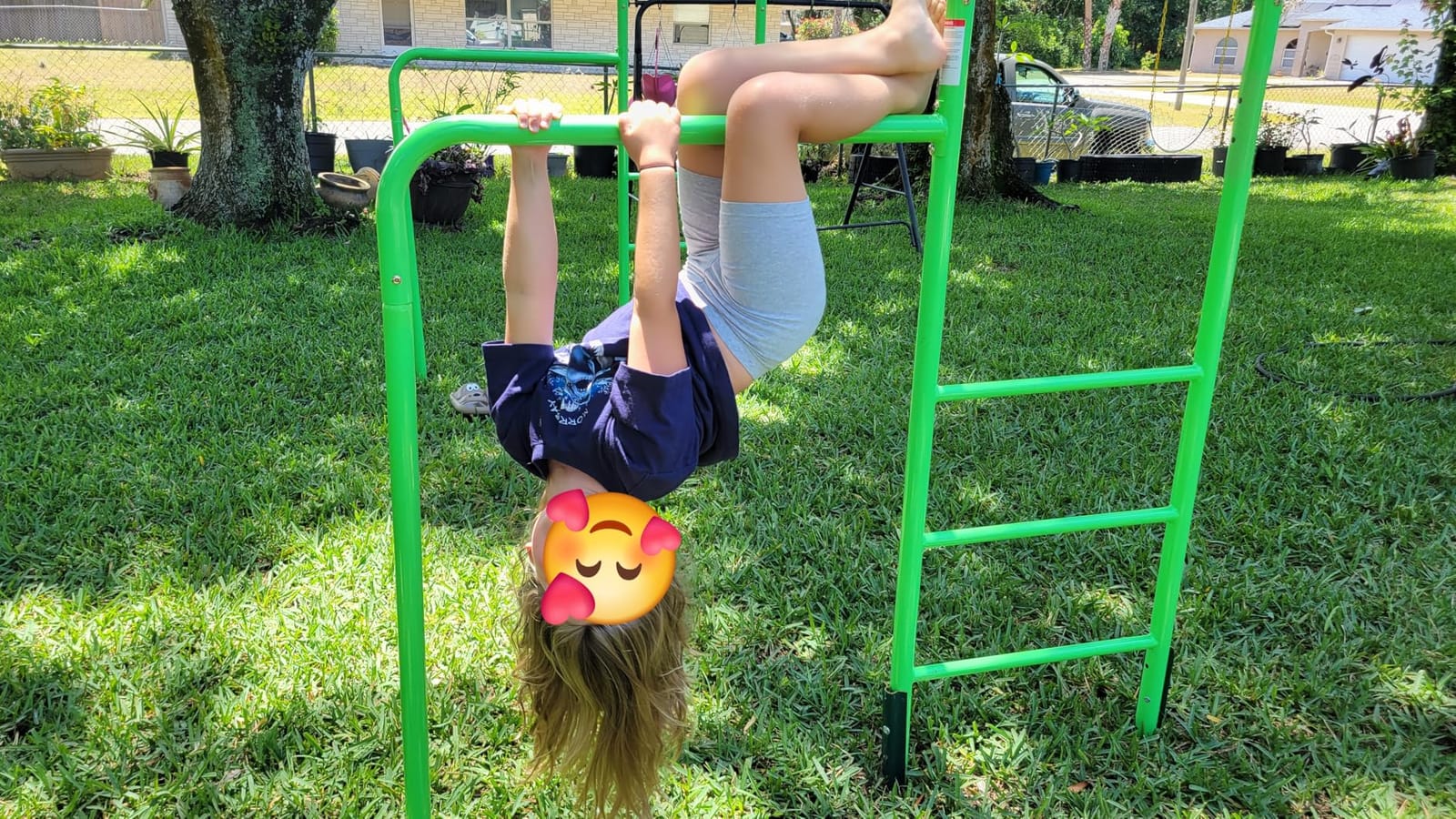 Outdoor Monkey Bar Set with Climbing Frame, Gymnastics bars, Playground Sets for Backyards, Metal Monkey Bars for Kids Age 3 and Up, Backyard Playground Set with Powder Coated Steel, Green customer photo 2