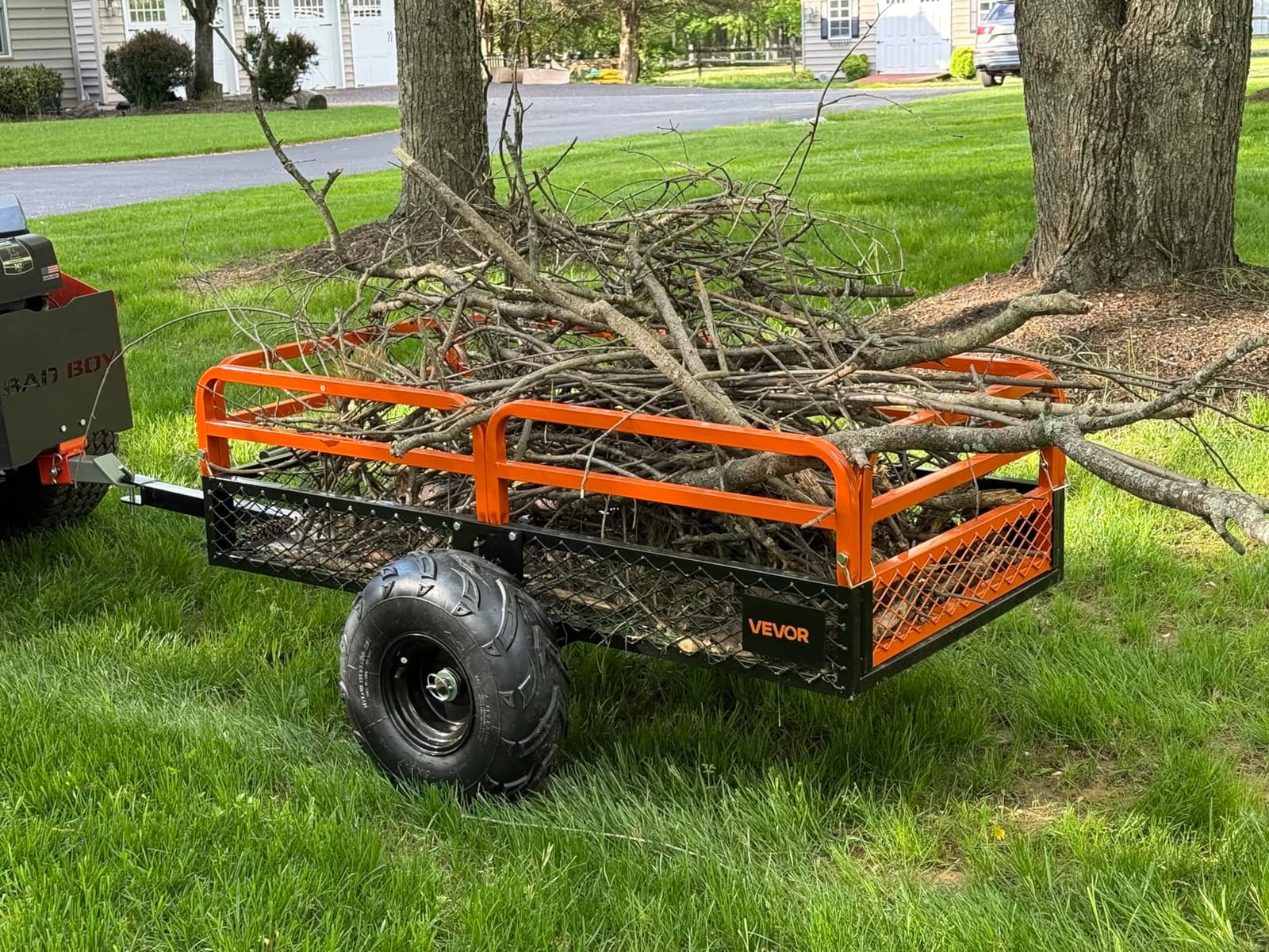 VEVOR 22 Cu.Ft 1600Lbs Steel ATV UTV Trailer Tow Behind Dump Cart, Heavy Duty Pull Behind Utility Dump Trailer for Lawn Mower Trailer Tractor Garden Yard with Removable Rear Panel customer photo 1