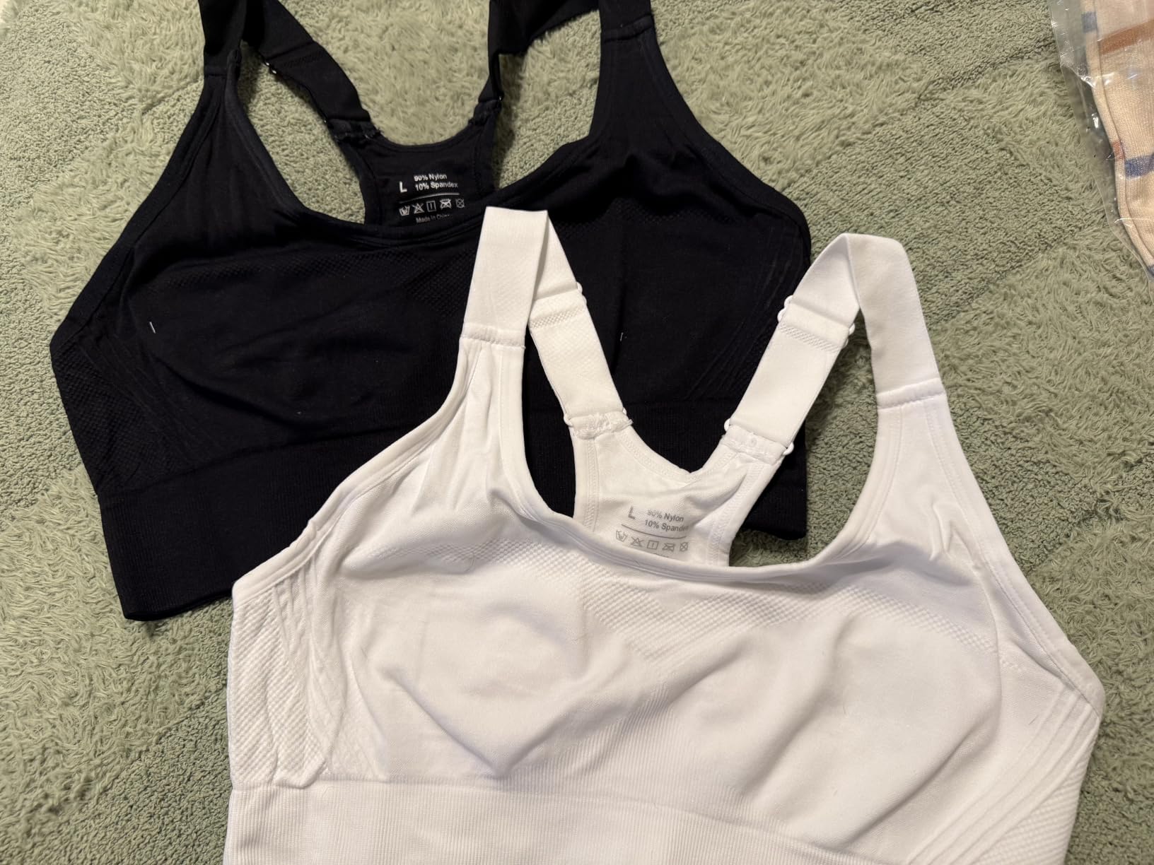 Adjustable Sports Bras for Women High Support, Padded Racerback Bra customer photo 1