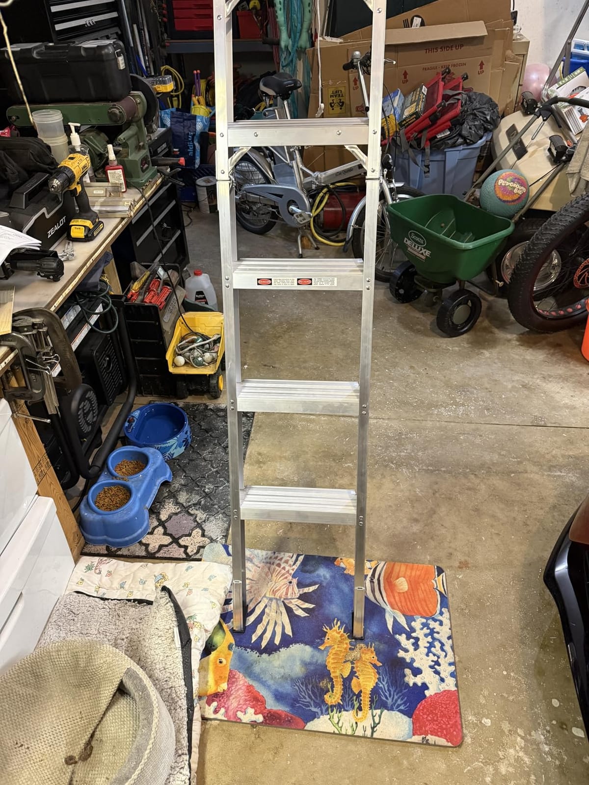 Vantic 10 Ft Aluminum Attic Ladder Pull Down System for 22.5