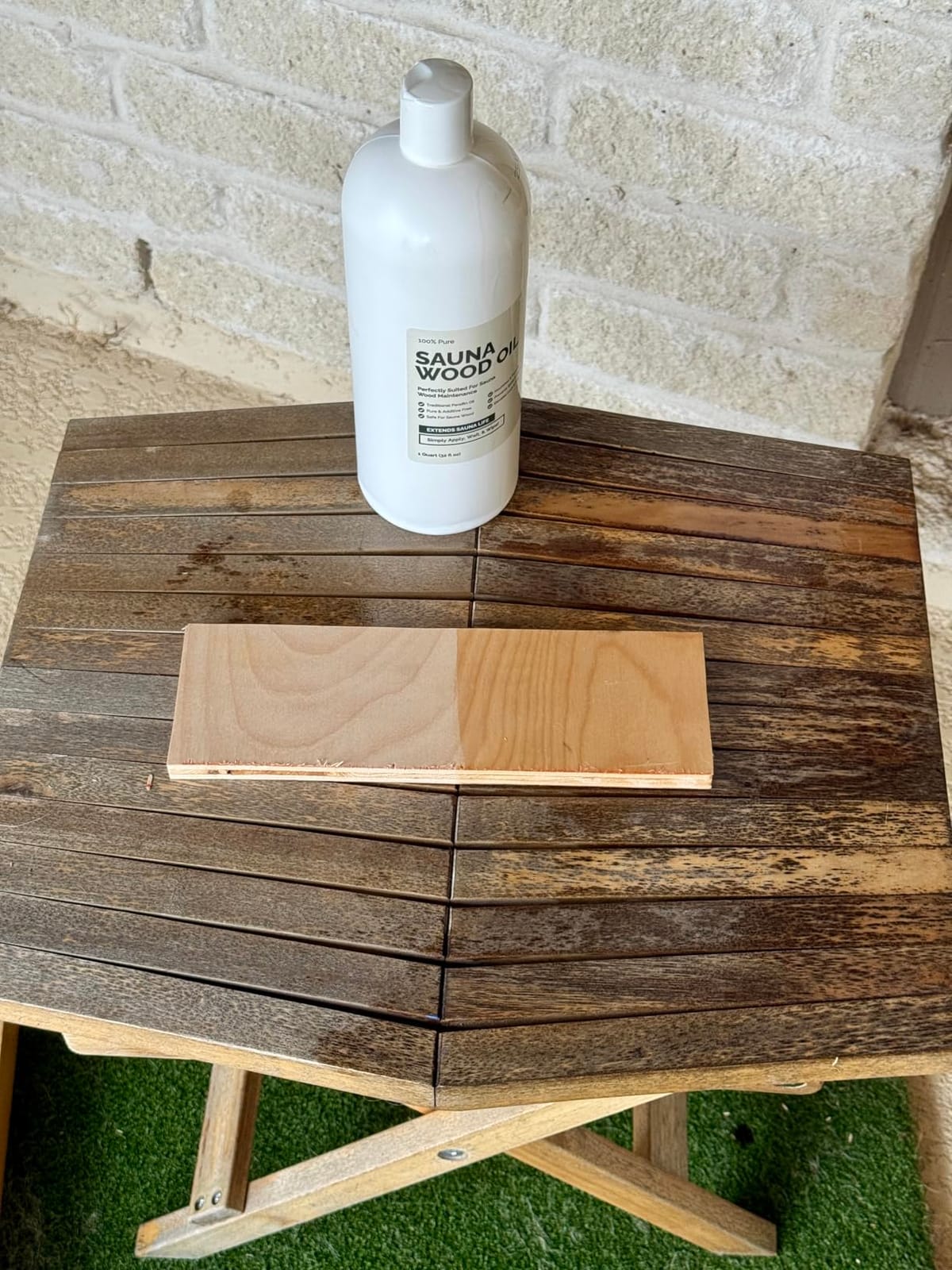 Northwood Sauna - Sauna Wood Oil - 100% Pure Paraffin Oil - Traditional Sauna Sealer - 1 Quart (32 Fl Oz) customer photo 1