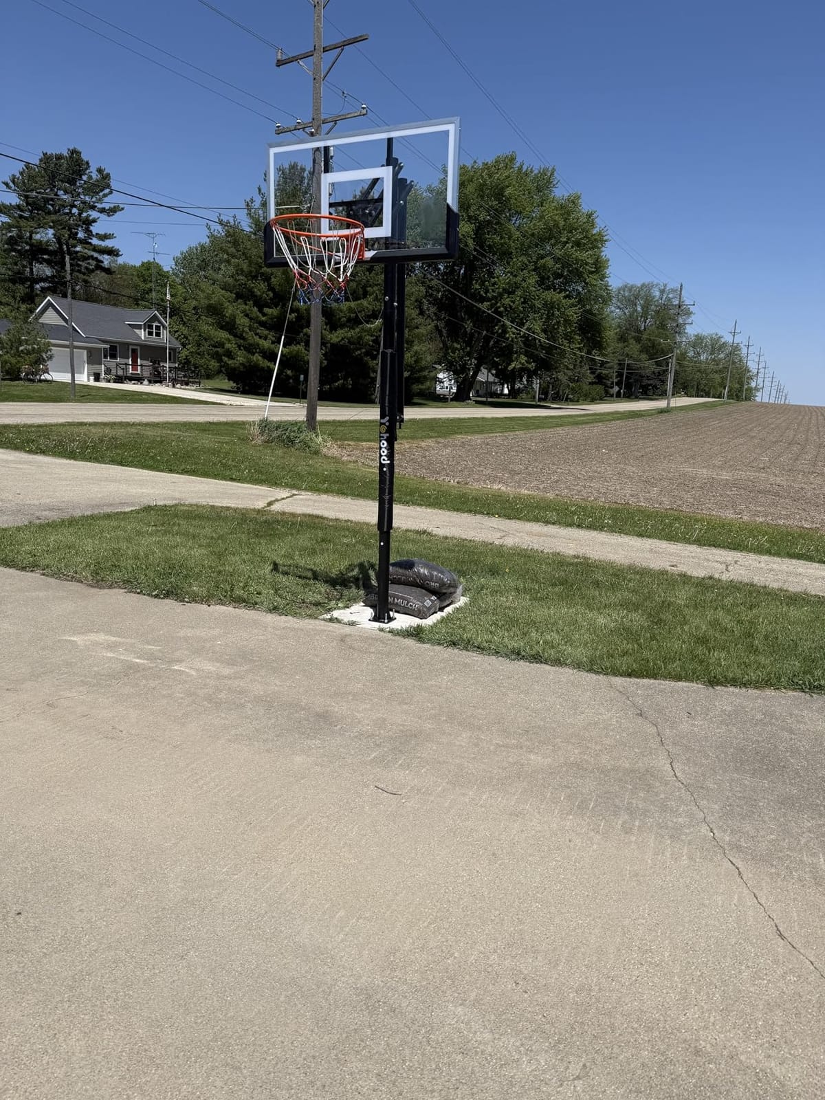 Yohood In Ground Basketball Hoop Outdoor 10FT Adjustable Height with Crank, in-Gound Basketball Goal System with 50 Inch Shatterproof PC Backborad and Solid Steel Rim customer photo 1