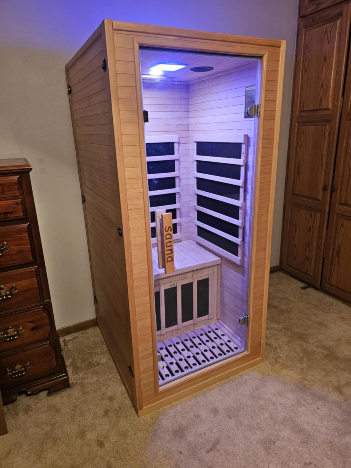 1-Person Low EMF Far Infrared Sauna for Home Use, 900W Canadian Hemlock Wood Sauna with Bluetooth Music & Led Read Light, Easy Assembly for Bedroom, Gym, or Basement（57.9 * 27 * 32IN） customer photo 2