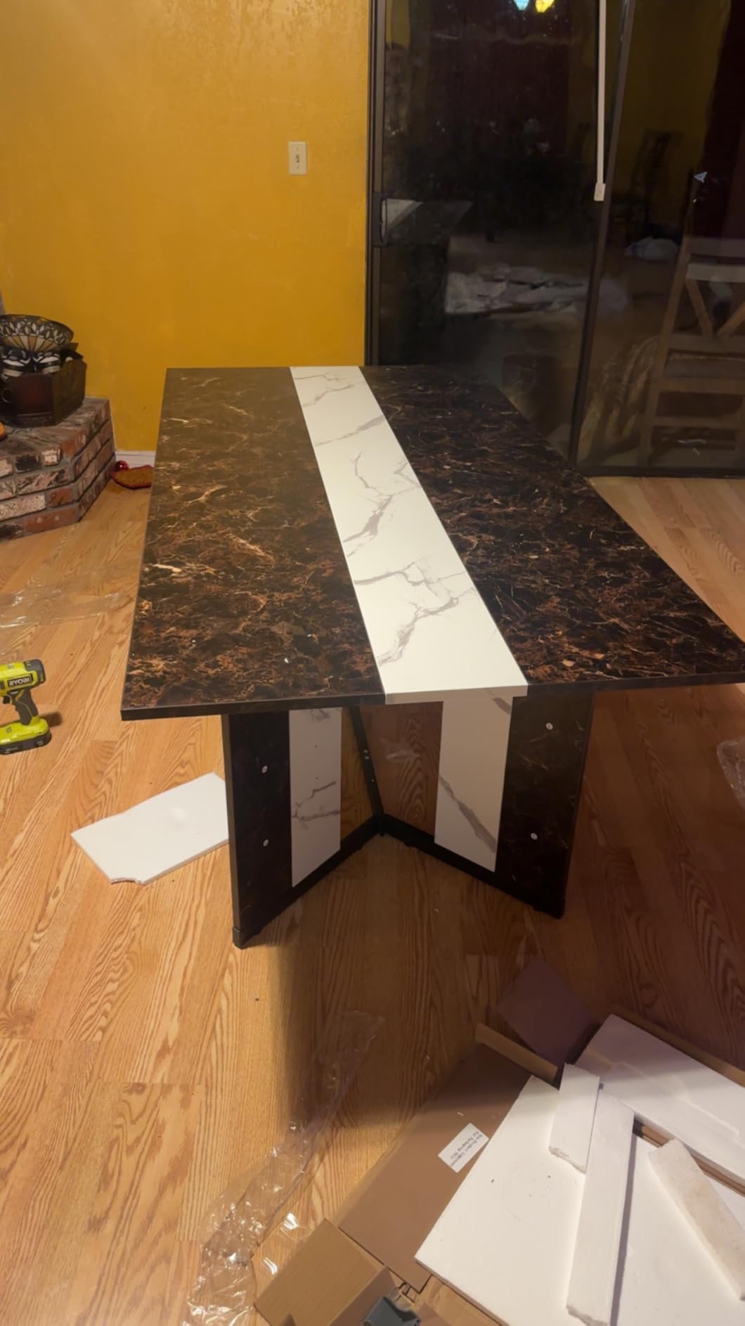chartustriable Dining Table for 8-10 People,94