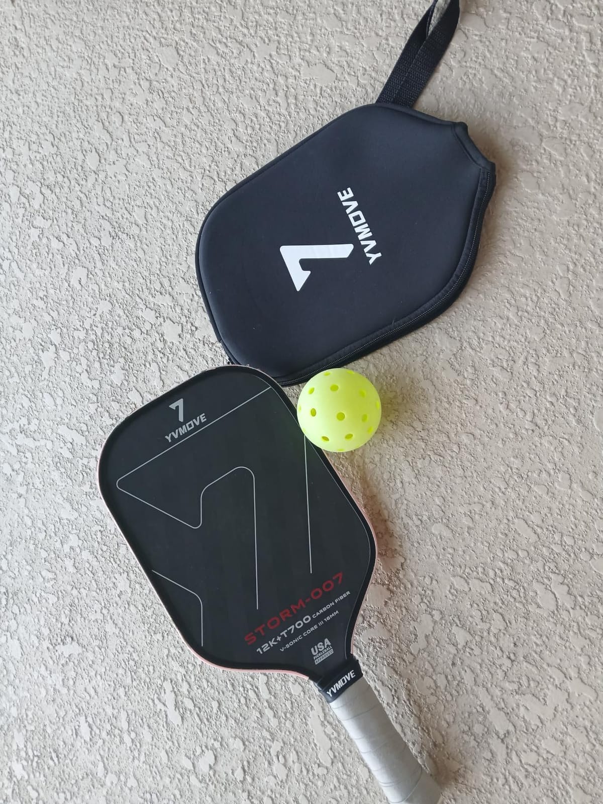 YVmove 16mm Kevlar T700 Carbon Fiber Pickleball Paddle, USAPA Approved customer photo 1