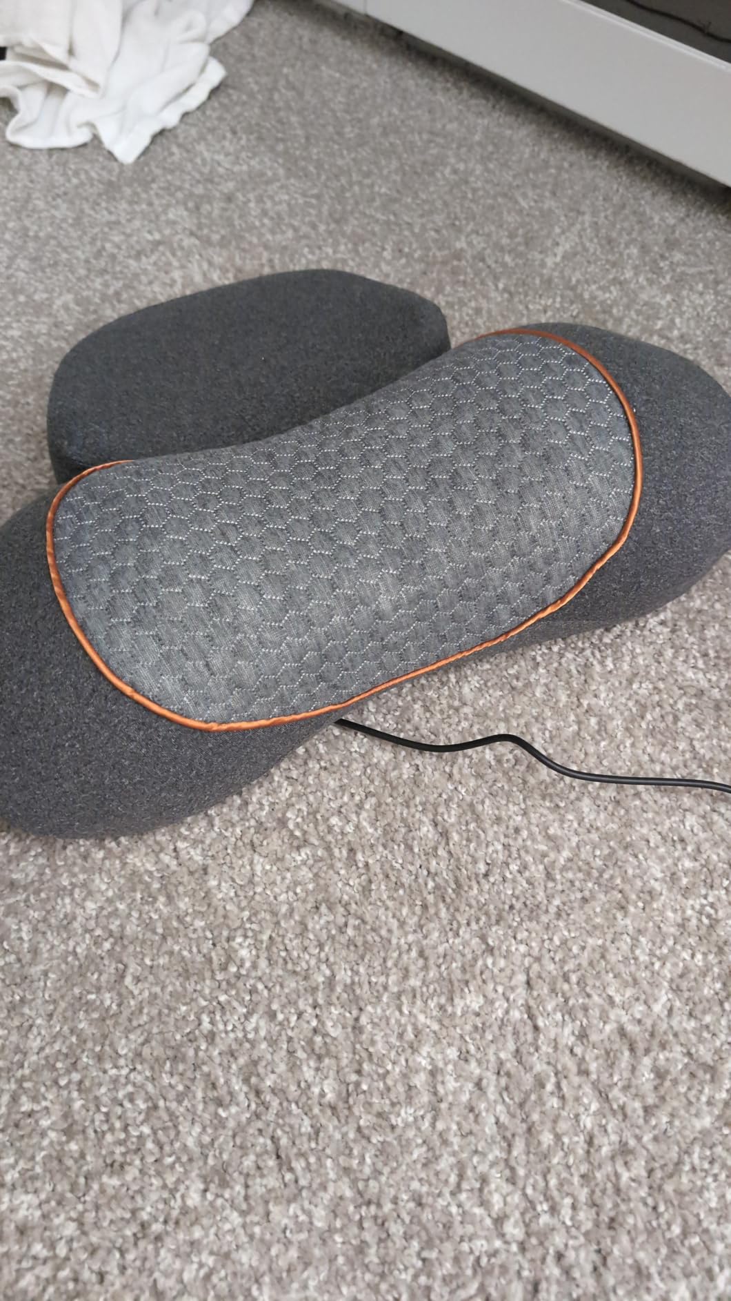 Upalled Cordless Heated Neck Massager Pillow for Pain Relief Deep Tissue customer photo 1