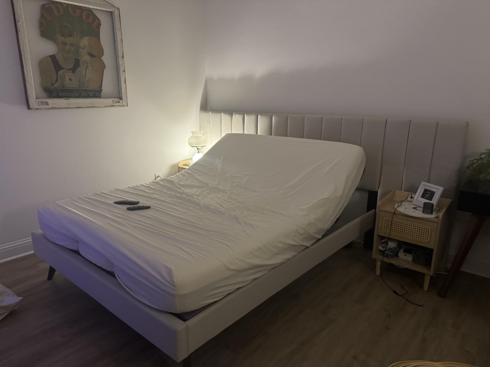 King Adjustable Bed Frame with Massage, Wireless Remote, Head Foot Incline, USB, Underbed Light - Heavy Duty Platform, Zero Gravity Bedframe customer photo 1