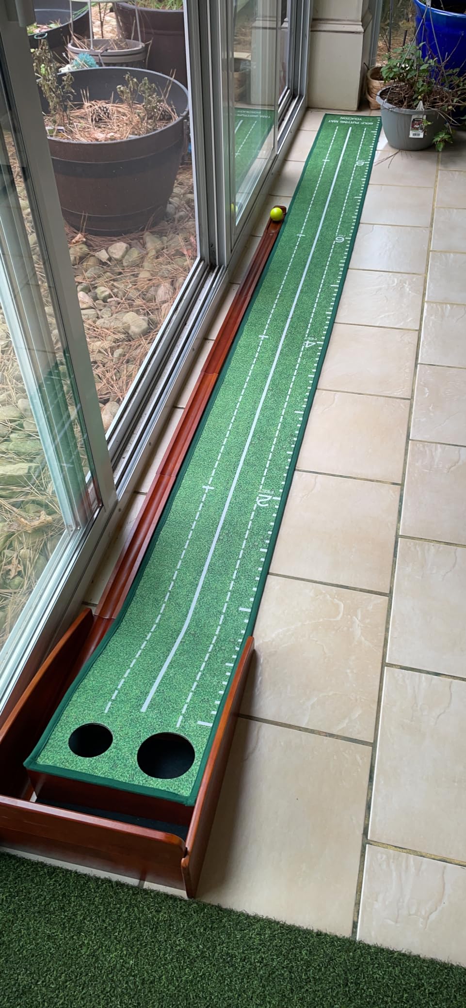 YOUCZON Putting Green Indoor,Golf Putting Mat,Premium Crystal Velvet Surface, Practice Putting mat, Perfect Training Aid & Gift for Golf Lovers Christmas customer photo 1