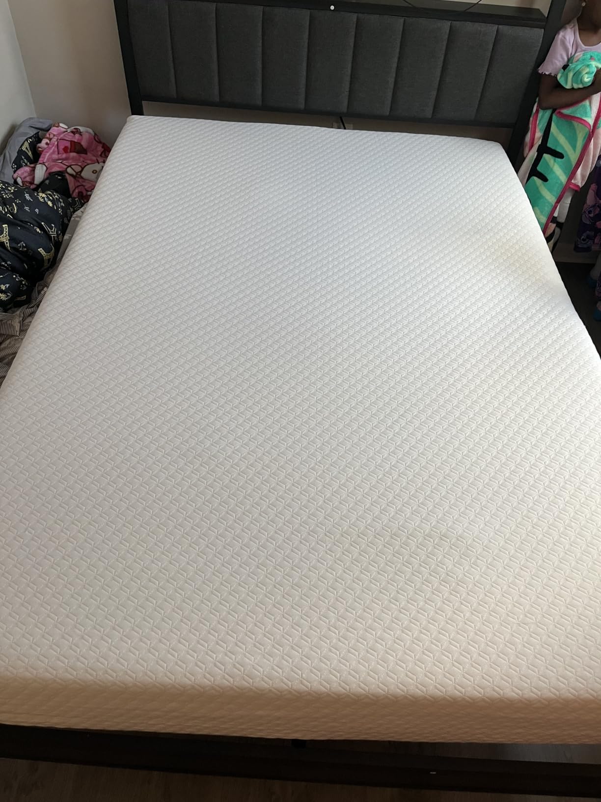 GAESTE Queen 10 Inch Cooling Gel Memory Foam Mattress, Medium Feel customer photo 2